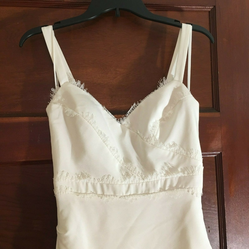 Nicole Miller Elegant White Wedding Dress - Picture 6 of 8